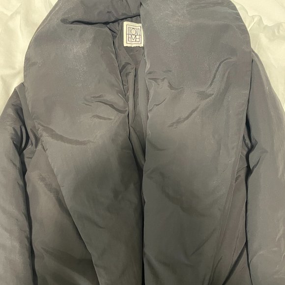 Toteme Belted Down Robe Coat Black (size 32) - Picture 4 of 8